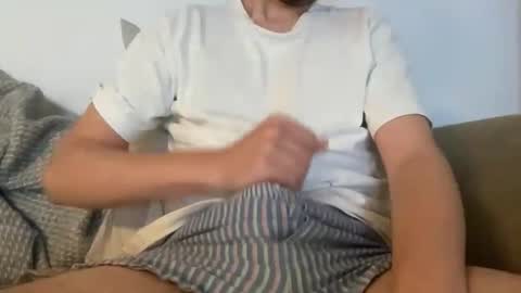 Snapshot of thickerbunny chatting on 31, 3, 2026 thickerbunny online show from 31, 3, 2026