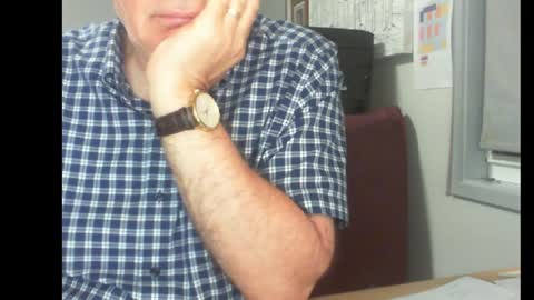 Snapshot of thickmelnik chatting on 13, 12, 2024 James online show from 13, 12, 2024