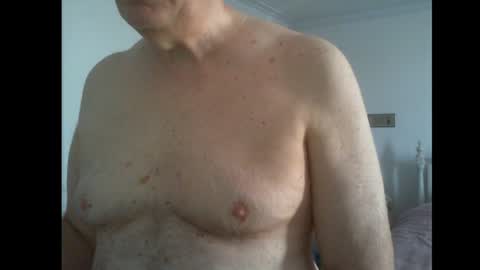 Snapshot of thickmelnik chatting on 3, 1, 2025 James online show from 3, 1, 2025