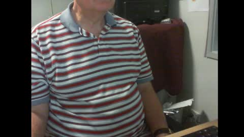 Snapshot of thickmelnik chatting on 5, 1, 2025 James online show from 5, 1, 2025