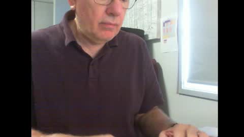 Snapshot of thickmelnik chatting on 12, 1, 2025 James online show from 12, 1, 2025