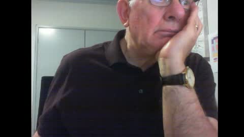 Snapshot of thickmelnik chatting on 16, 1, 2025 James online show from 16, 1, 2025