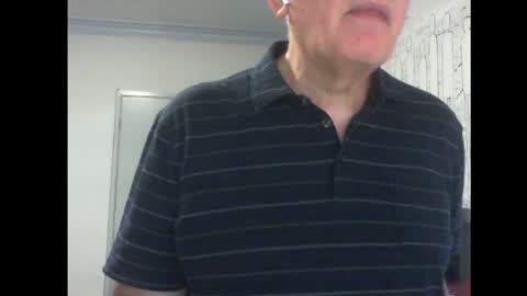 Snapshot of thickmelnik chatting on 17, 1, 2025 James online show from 17, 1, 2025