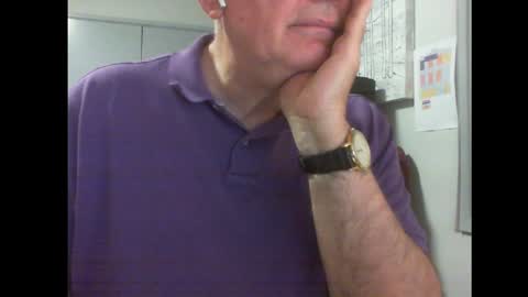 Snapshot of thickmelnik chatting on 19, 1, 2025 James online show from 19, 1, 2025