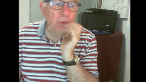 Snapshot of thickmelnik chatting on 23, 1, 2025 James online show from 23, 1, 2025