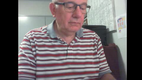 Snapshot of thickmelnik chatting on 25, 1, 2025 James online show from 25, 1, 2025