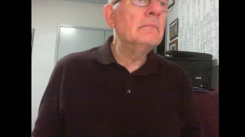 Snapshot of thickmelnik chatting on 27, 1, 2025 James online show from 27, 1, 2025