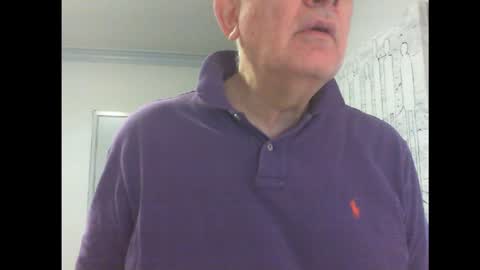 Snapshot of thickmelnik chatting on 28, 1, 2025 James online show from 28, 1, 2025