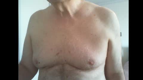 Snapshot of thickmelnik chatting on 7, 2, 2025 James online show from 7, 2, 2025