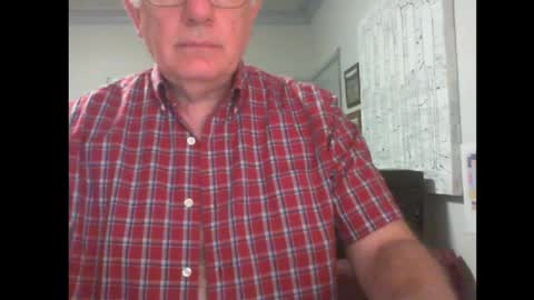 Snapshot of thickmelnik chatting on 14, 2, 2025 James online show from 14, 2, 2025