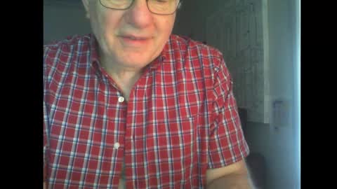 Snapshot of thickmelnik chatting on 21, 2, 2025 James online show from 21, 2, 2025