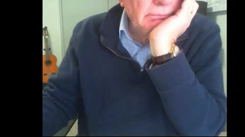 Snapshot of thickmelnik chatting on 11, 9, 2025 James online show from 11, 9, 2025