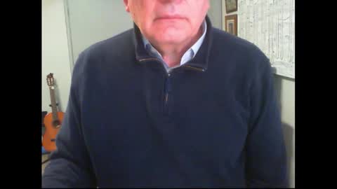 Snapshot of thickmelnik chatting on 24, 9, 2025 James online show from 24, 9, 2025