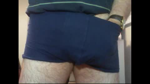 Snapshot of thickmelnik chatting on 16, 10, 2025 James online show from 16, 10, 2025