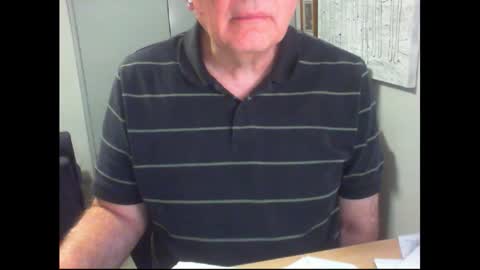 Snapshot of thickmelnik chatting on 30, 10, 2025 James online show from 30, 10, 2025
