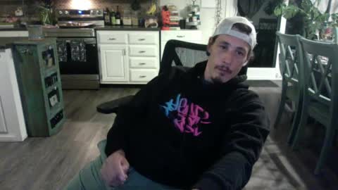 Snapshot of thirdforyou chatting on 5, 10, 2025 thirdforyou online show from 5, 10, 2025