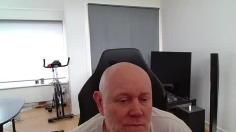 thomas806035 online show from 24, 7, 2026