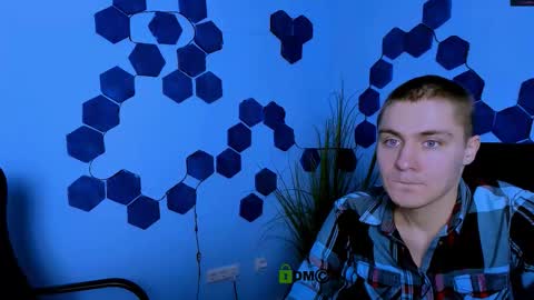 Snapshot of thomas_crow chatting on 5, 3, 2026 thomas_crow online show from 5, 3, 2026