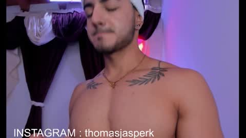 Snapshot of thomas_k7 chatting on 22, 10, 2025 Thomas online show from 22, 10, 2025