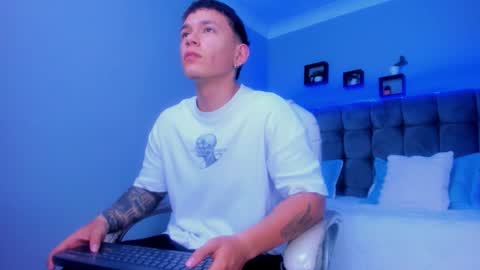 Thomas online show from 2, 12, 2025