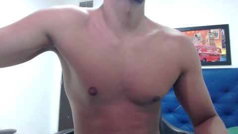 Thomas online show from 12, 3, 2025