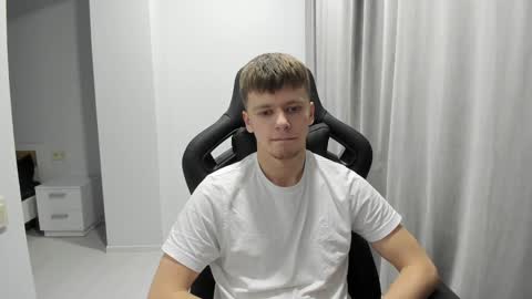 Snapshot of thomas_shelbivip chatting on 28, 1, 2025 Tomas online show from 28, 1, 2025