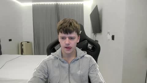 Tomas online show from 9, 2, 2026