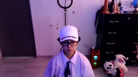Snapshot of thomascooper_cams chatting on 1, 7, 2026 VALERIA online show from 1, 7, 2026