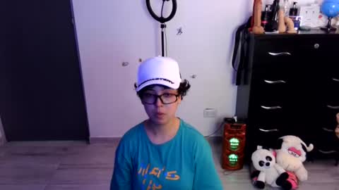 Snapshot of thomascooper_cams chatting on 8, 7, 2026 VALERIA online show from 8, 7, 2026