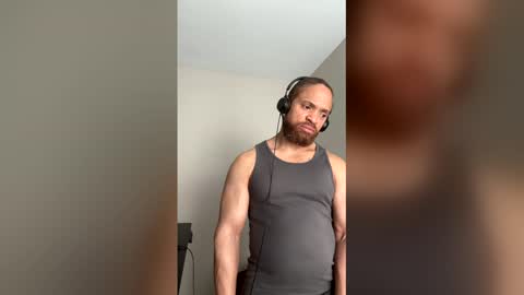 Snapshot of thomasgwhitecft chatting on 13, 3, 2026 FatherTime online show from 13, 3, 2026