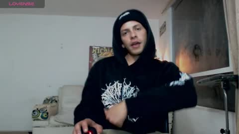 thomasjons online show from 4, 5, 2026
