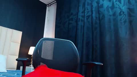 Thomas Turner online show from 25, 9, 2025