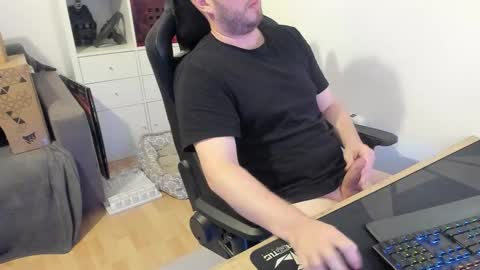 thommy2008 online show from 7, 10, 2025