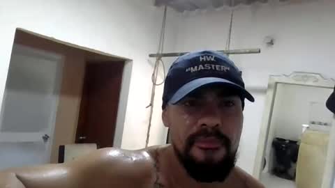 Snapshot of thonybeiio chatting on 17, 10, 2025 thonybeiio online show from 17, 10, 2025