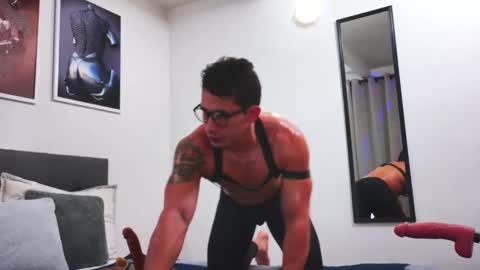 Thor Dosson online show from 8, 12, 2024