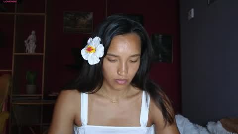 tia_j online show from 21, 5, 2026