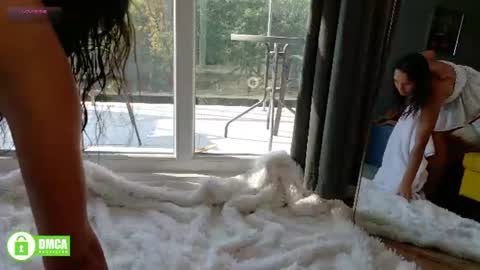 tia_j online show from 8, 8, 2026