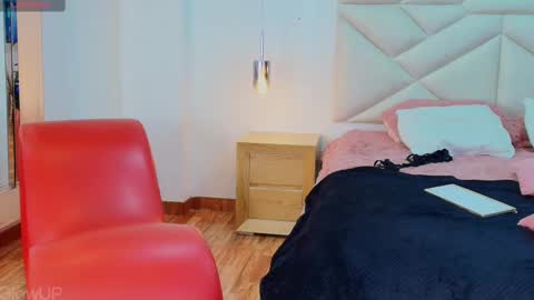 tiana_rosse_ online show from 22, 2, 2025