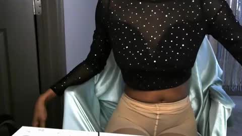 Tiara online show from 25, 2, 2025