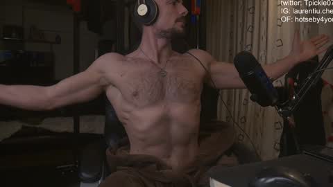 Snapshot of tickle_my_pickle07 chatting on 29, 12, 2024 tickle_my_pickle07 online show from 29, 12, 2024