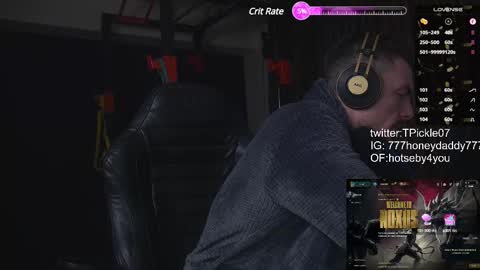 Snapshot of tickle_my_pickle07 chatting on 5, 3, 2025 tickle_my_pickle07 online show from 5, 3, 2025