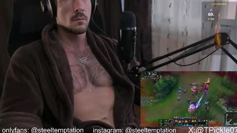 Snapshot of tickle_my_pickle07 chatting on 25, 9, 2025 tickle_my_pickle07 online show from 25, 9, 2025