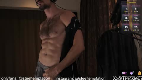 Snapshot of tickle_my_pickle07 chatting on 7, 10, 2025 tickle_my_pickle07 online show from 7, 10, 2025