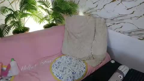 VictoriaSEPARATED FOR 15YEARS online show from 30, 7, 2026
