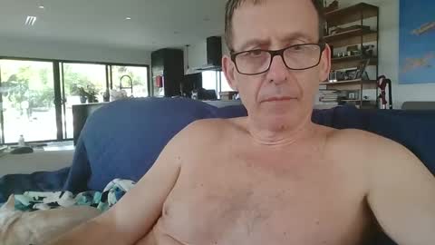 JustMe online show from 8, 12, 2024