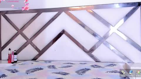 Tifani brown online show from 24, 2, 2026