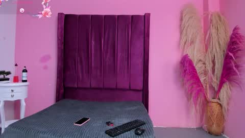 Tifani brown online show from 17, 3, 2026