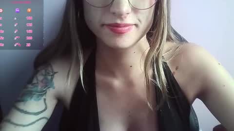 Tifanny online show from 9, 9, 2025