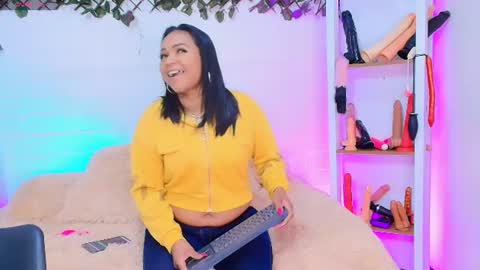 Tifanny Nails  online show from 29, 6, 2026
