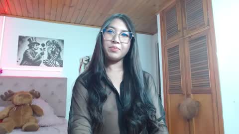 Tifanny online show from 9, 10, 2025